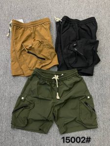 Men’s Casual Shorts with Zipped Pockets – Smart & Comfortable Everyday Wear