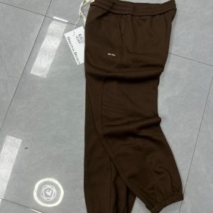 Men’s joggers front view