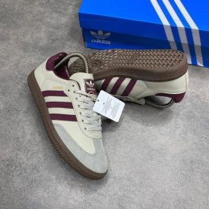 Cream and Burgundy Retro Low-Top Sneakers