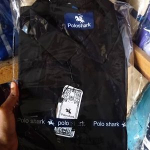 Men’s Black Long-Sleeve Shirt