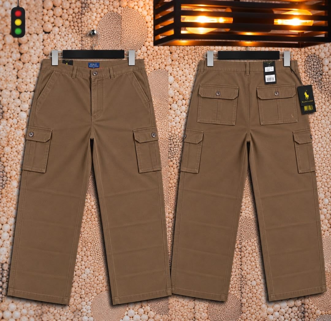 Men’s Wide-Leg Cargo Pants