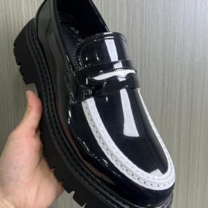 Men's Gloss Black Loafers with Bold Contrast Stitching