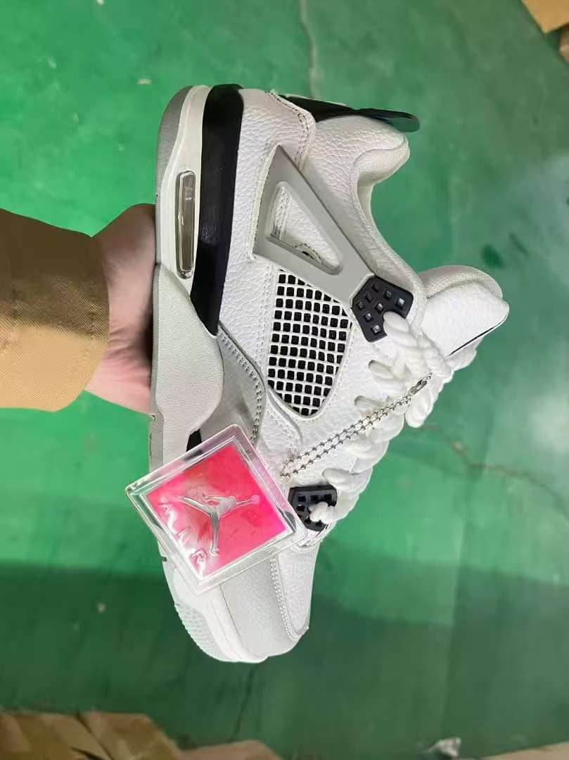 Men’s Retro Basketball High-Top Sneakers