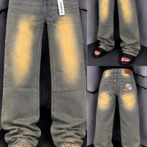 Baggy Wide-Leg Jeans